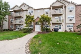 320 Cunat Boulevard Unit 3C