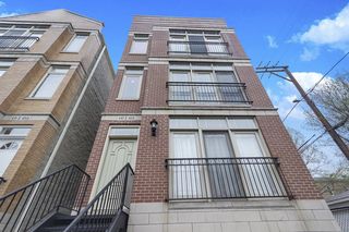440 E 48th Place Unit 2