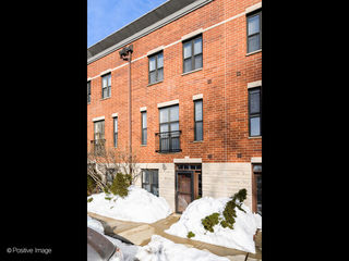 1816 N Spaulding Avenue Unit 5