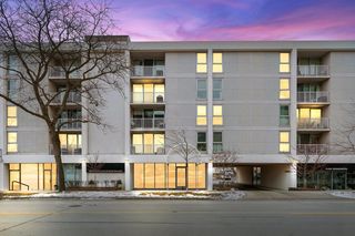 1625 Sheridan Road N Unit 506