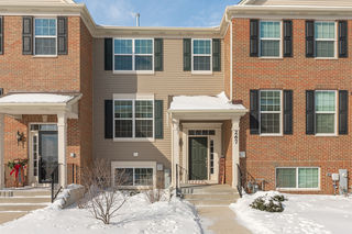 267 Lakeshore Drive