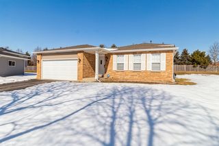 8 Caribou Court