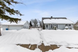 5835 W 82nd Street