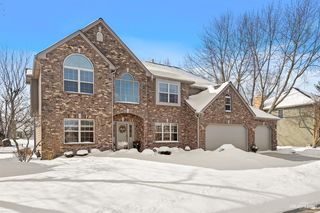 715 Queens Gate Circle