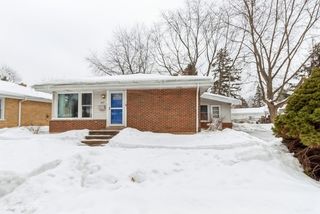 207 N Wilke Road