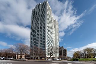 1700 E 56th Street Unit 1304