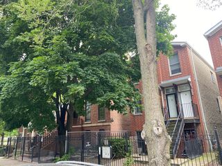 122 S Leavitt Street Unit 3
