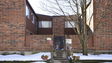1801 W Touhy Avenue Unit H