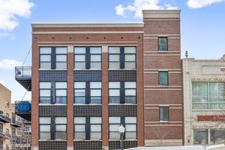 1910 S Michigan Avenue Unit 402