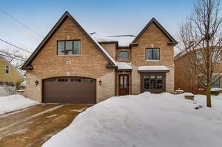 252 W Grantley Avenue