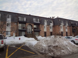 8 E Dundee Quarter Drive Unit 201