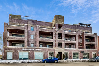 5820 N Clark Street Unit 206