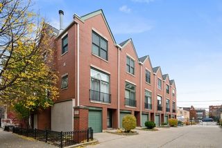 1755 N Hermitage Avenue Unit F