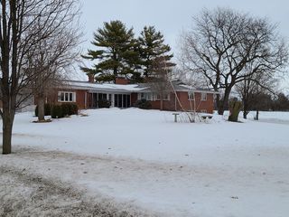 1211 Brookside Drive
