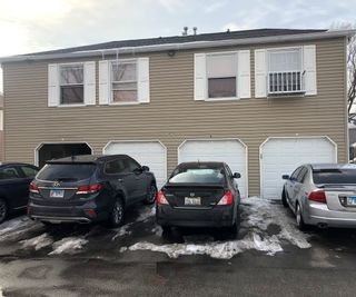 425 James Court Unit 34-B