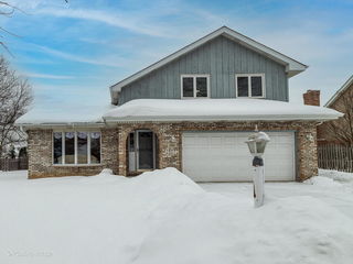 1261 Eagle Crest Drive