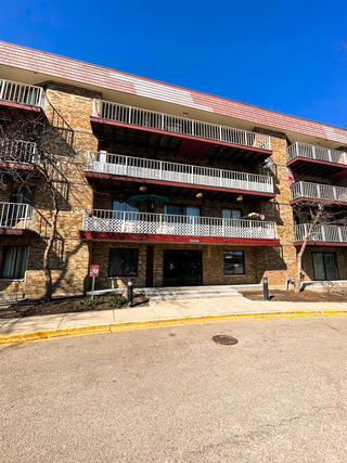 5400 Astor Lane Unit 307
