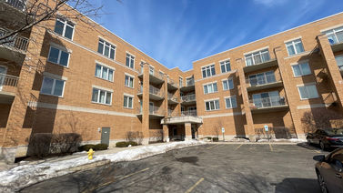 1 S Lincoln Avenue Unit 211