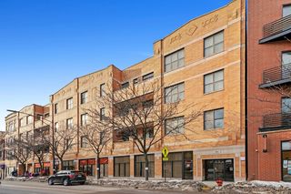 2040 W Belmont Avenue Unit 304
