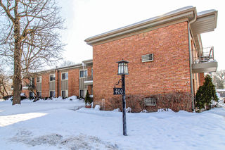 400 Green Bay Road Unit 203