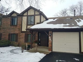961 Cross Creek Drive N Unit B2