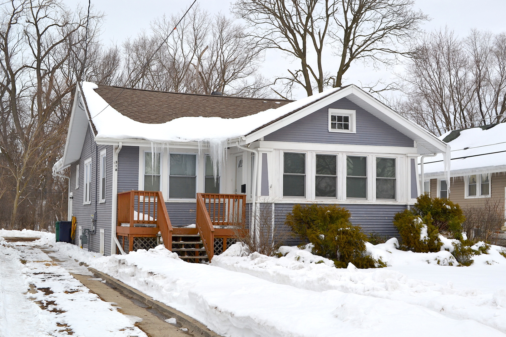 318 W Eugenia Street