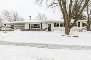 47 Streamwood Boulevard