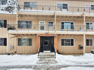 2402 Algonquin Road Unit 13