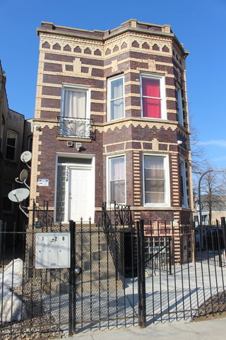 3534 W Chicago Avenue