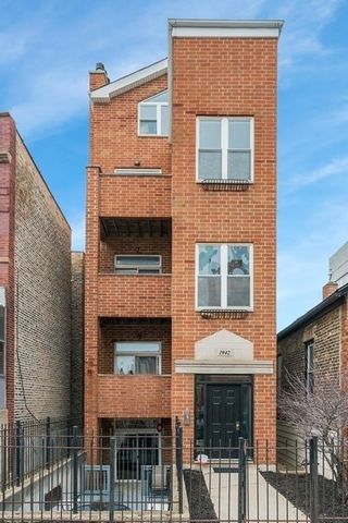 1942 W Armitage Avenue Unit 3