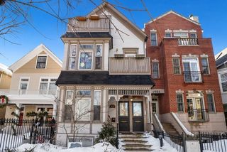 1949 W Melrose Street Unit 3