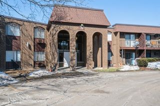 31 Washington Boulevard Unit 211