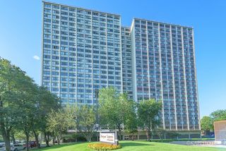 4850 S Lake Park Avenue Unit 1306