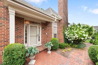 1042 Hickory Drive