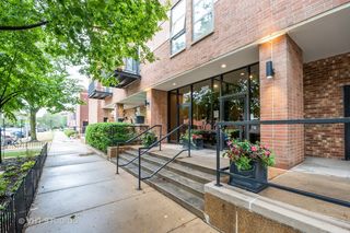 1000 E 53rd Street Unit 603