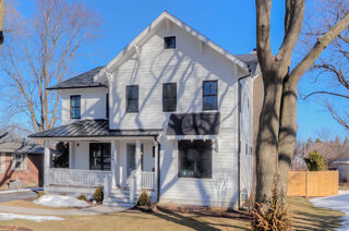 244 W Austin Avenue