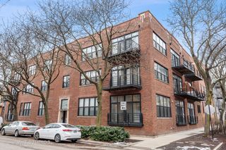 1670 N Claremont Avenue Unit 102
