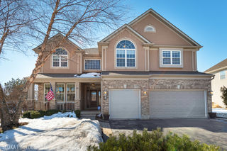 90 Glenbrook Circle