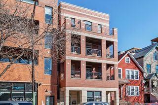 1814 W Belmont Avenue Unit 2