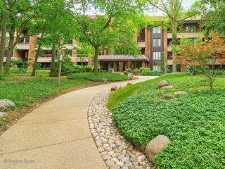 1401 Burr Oak Road Unit 103B
