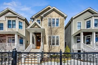 2236 W Fletcher Street