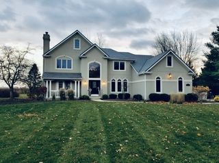 18 Oak Creek Drive