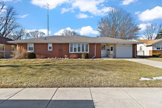455 W Drummond Drive