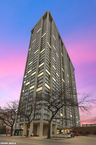 5455 N Sheridan Road Unit 2304