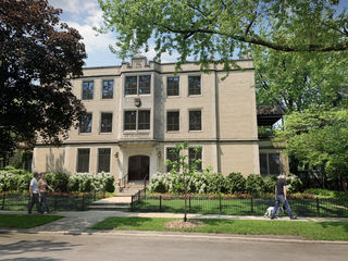 5526 N Magnolia Avenue Unit 33