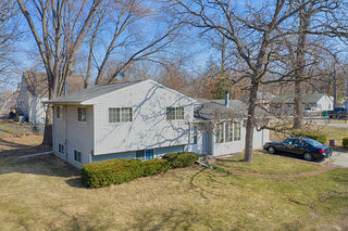 8008 Oakwood Drive