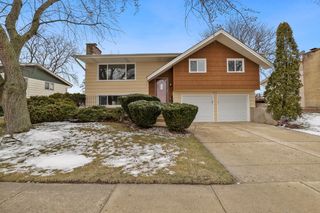 804 S Salem Drive