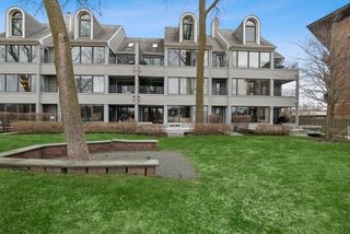 710 Diamond Lake Road Unit 2