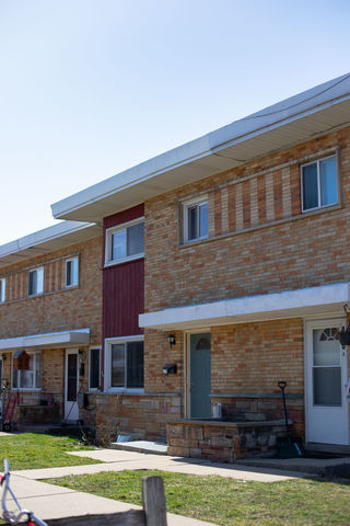 150 E Northwest Highway Unit H