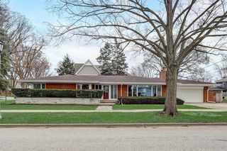 900 S Catherine Avenue